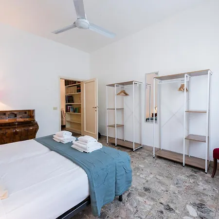 The Luxor - Sanctis Appartement Florence