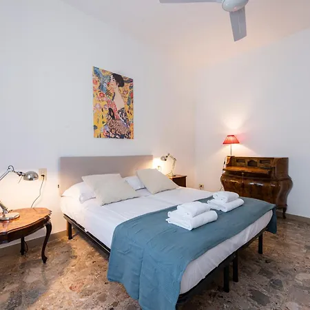 Appartement The Luxor - Sanctis Florence