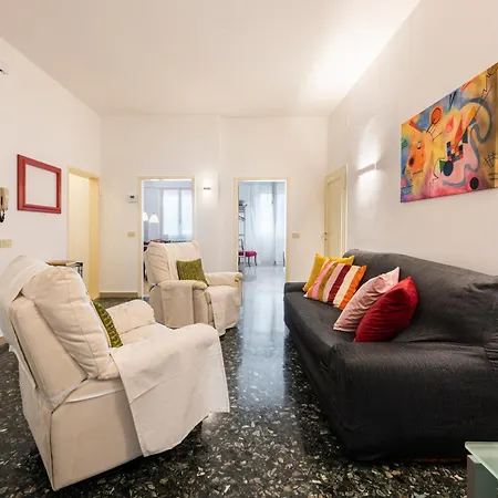 The Luxor - Sanctis Appartement